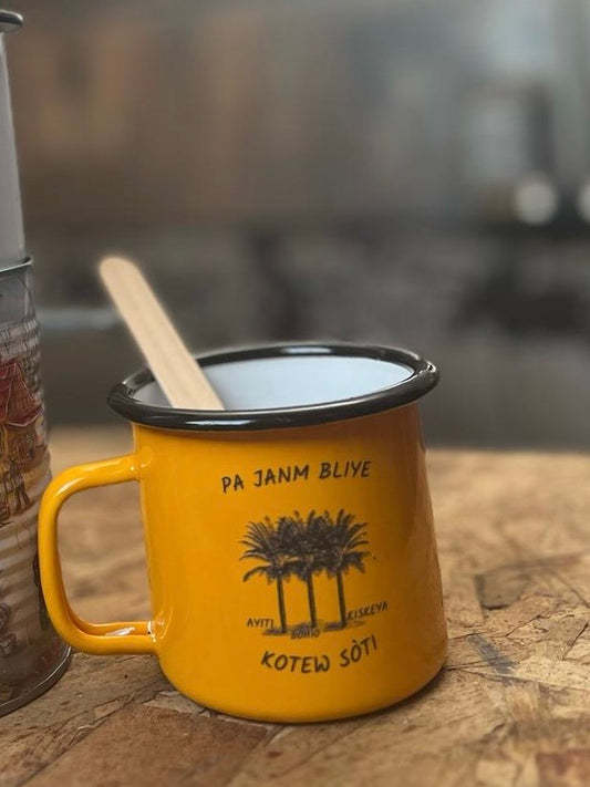 Tasse | Twa Palmis - Pa janm bliye kotew soti